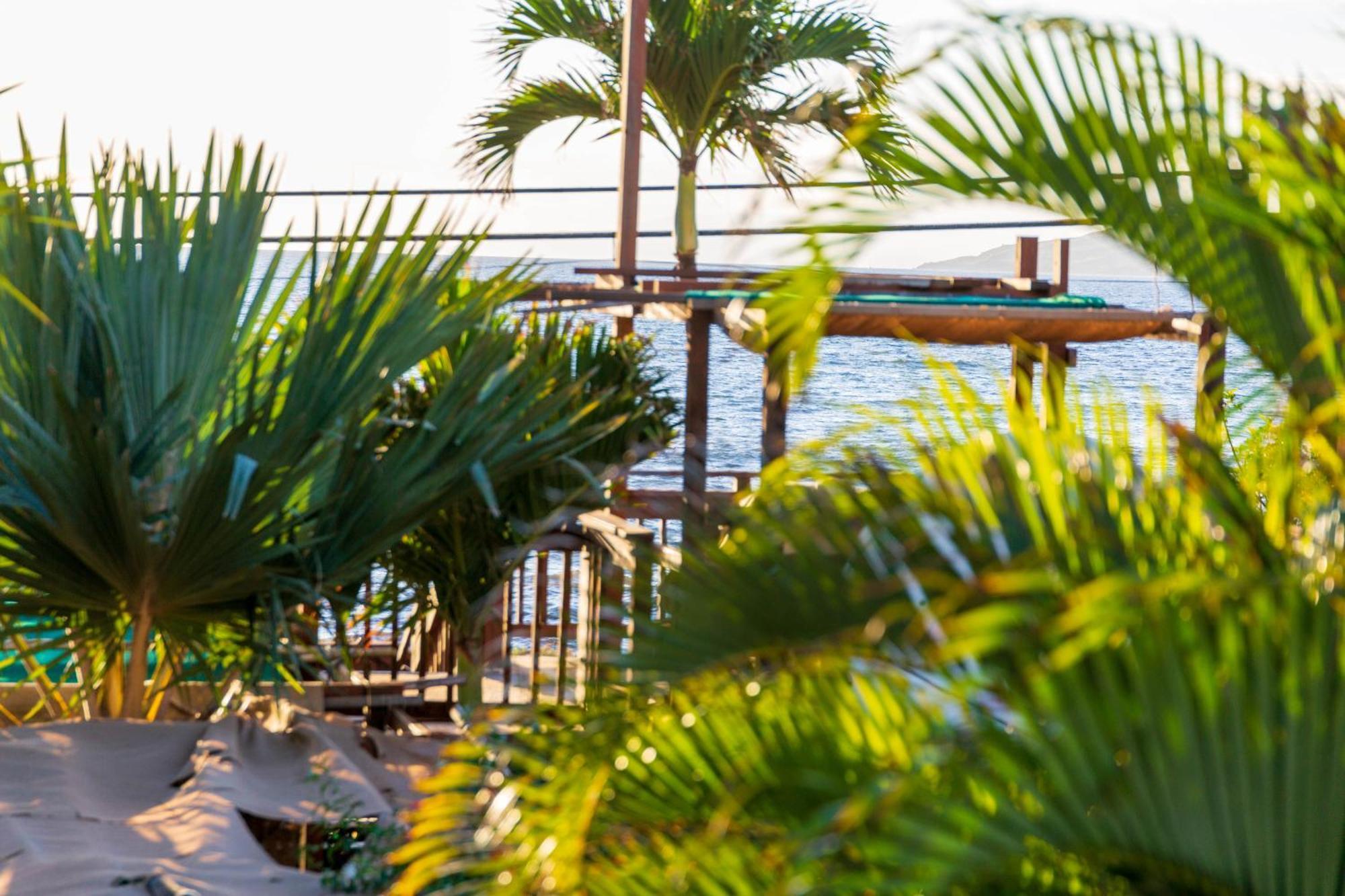 Bamboo Suite, 1 Bedroom, Sleeps 4, Pool & Bbq, Pre-Renovation Summer Sale Кихеи Екстериор снимка